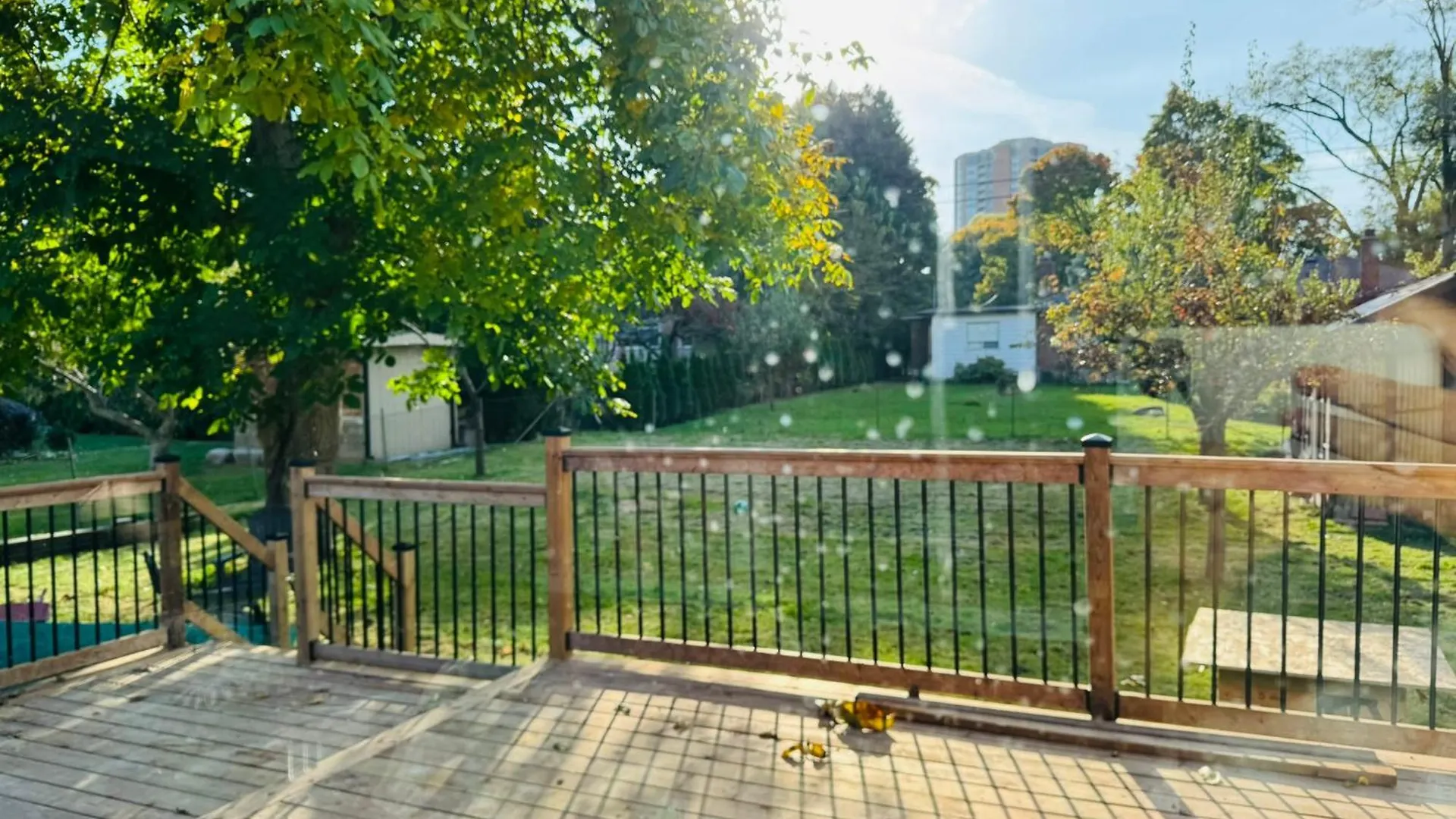 Spacious Room1, Airport, Free Parking, Sep Entrance, New Renovation, Shared Bathroom Toronto 0*,  Canada